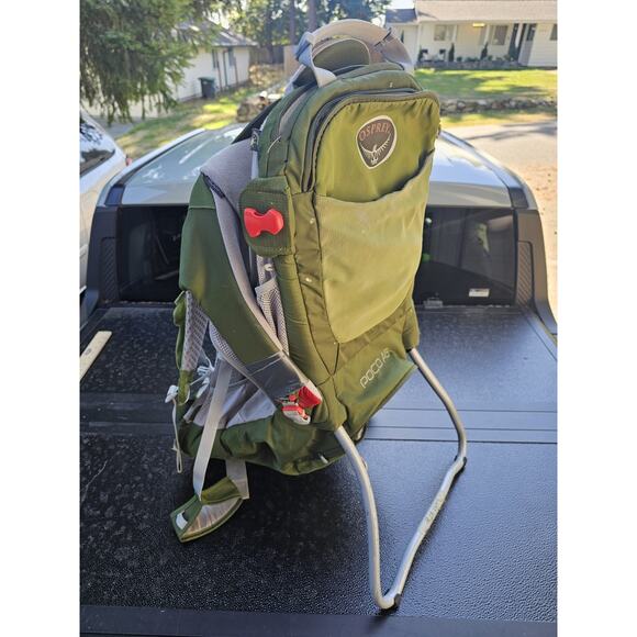 Osprey Poco AG Child Carrier Backpack Hiking Camping Adjustable Green DAMAGED - Picture 1 of 15
